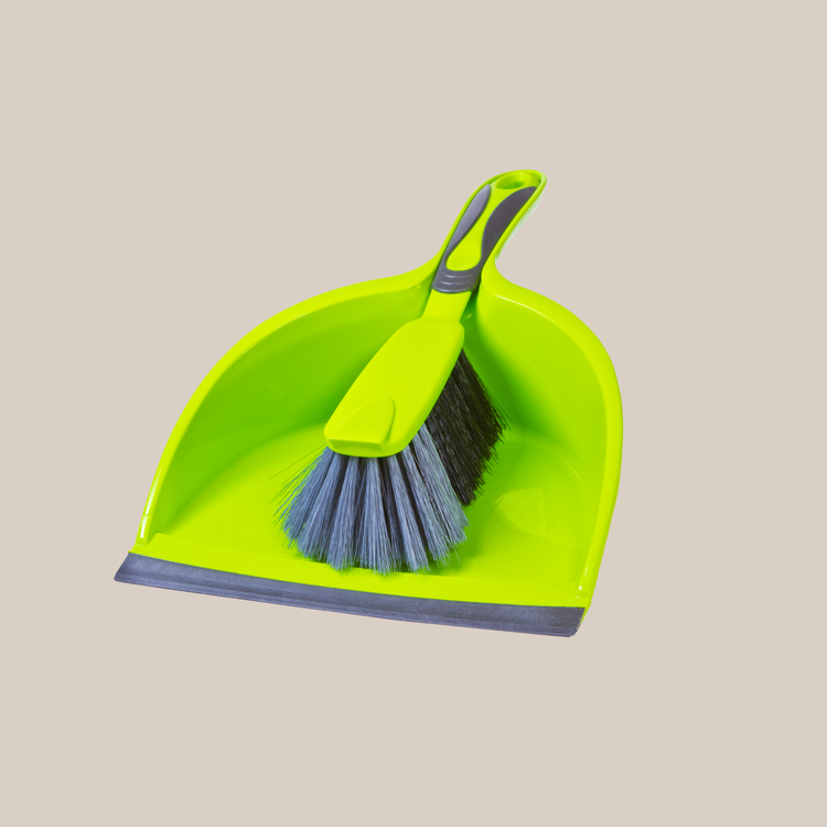 Brooms & Dustpans
