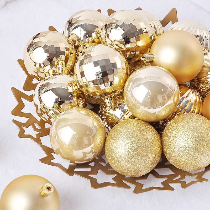 Christmas Ornaments at CashNCarry Loot