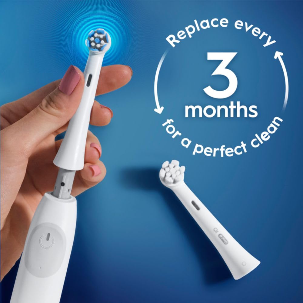 Oral-B iO Brush Heads, White, 4 Ultimate Clean + 1 Gentle Care