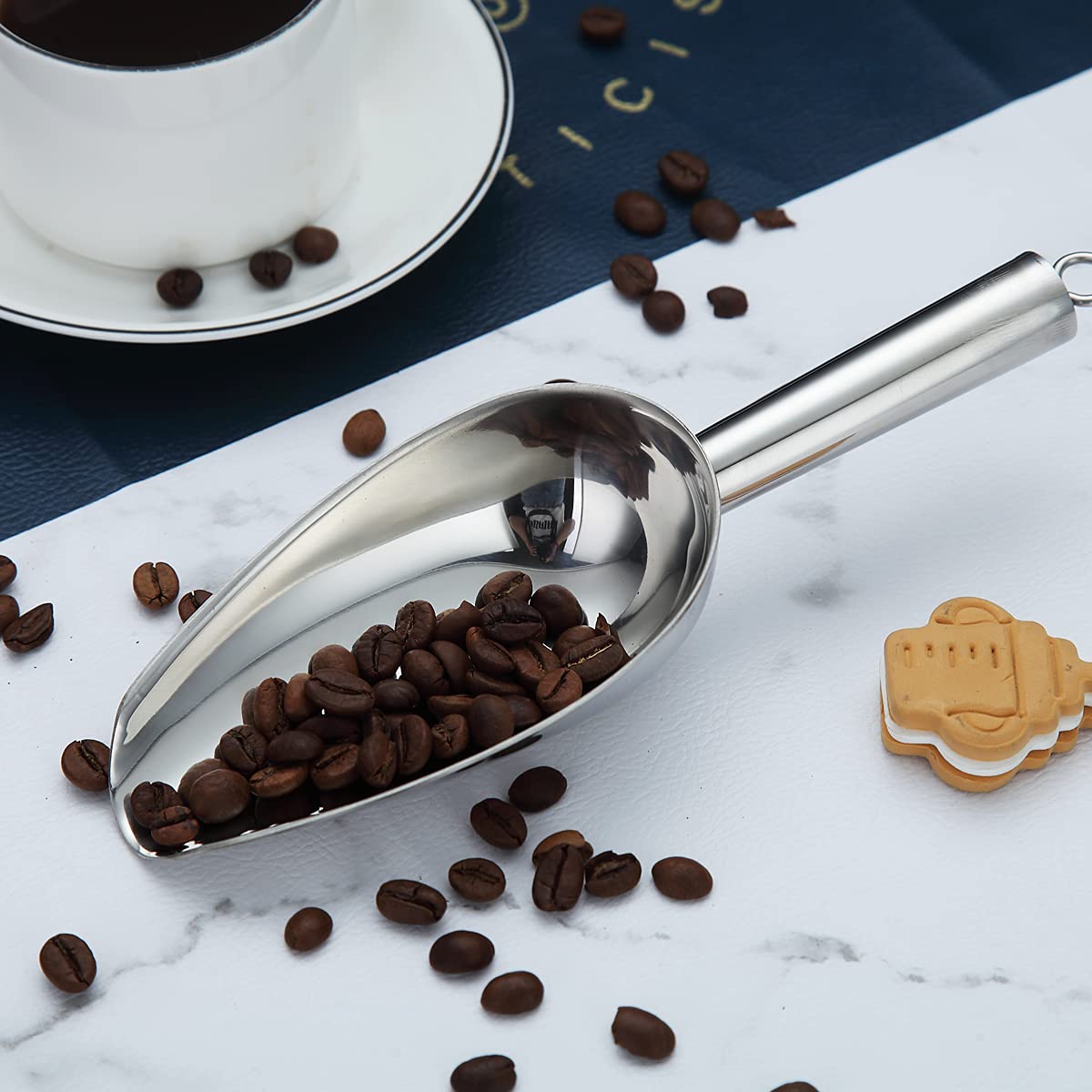 Berglander Stainless Steel Ice Scoop, 6 oz