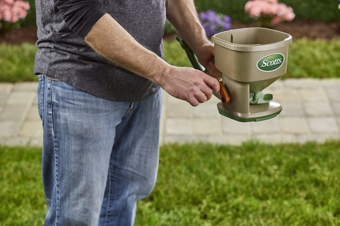 Scotts Whirl Hand Held Spreader