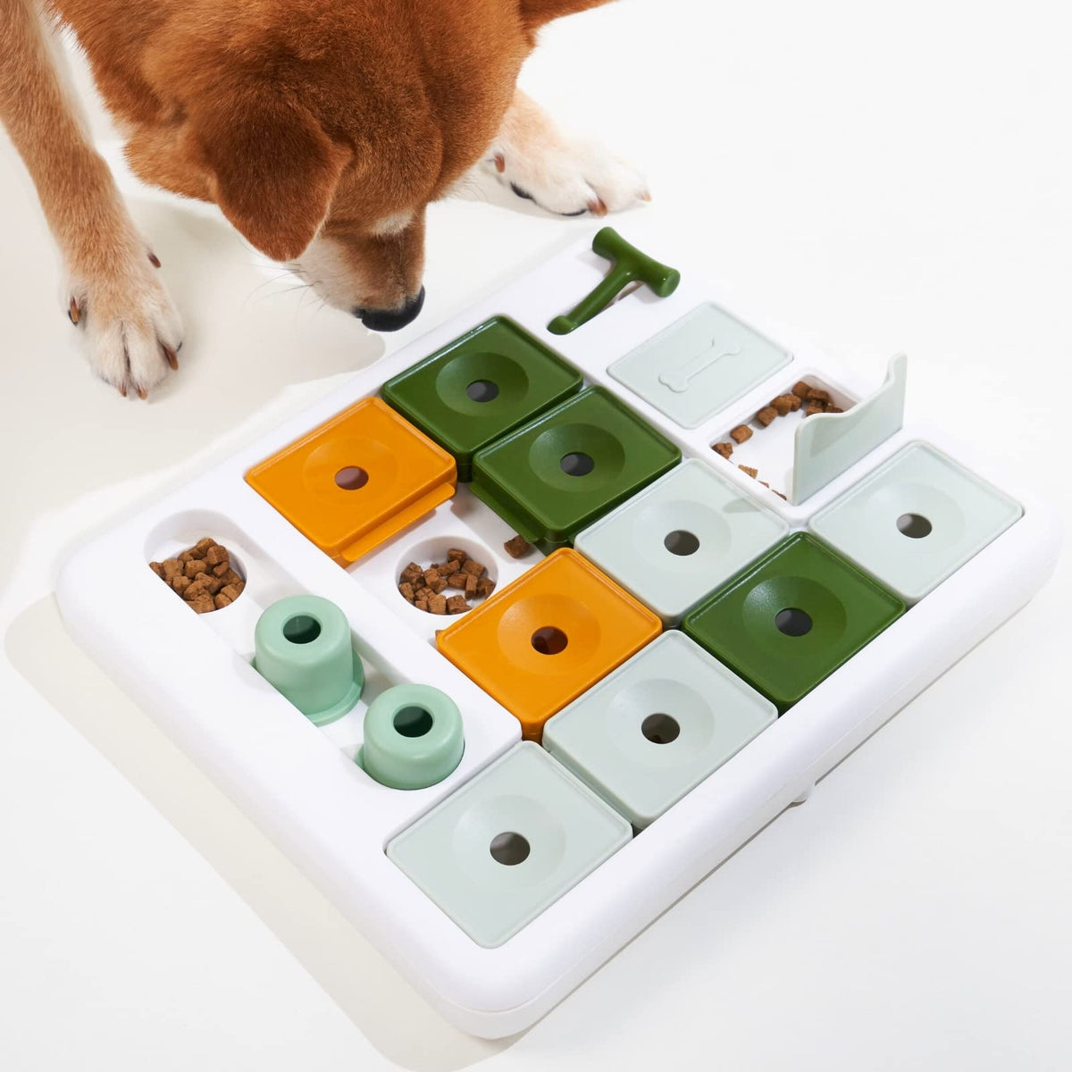 Barkwhiz Interactive Dog Treat Feeder Toy
