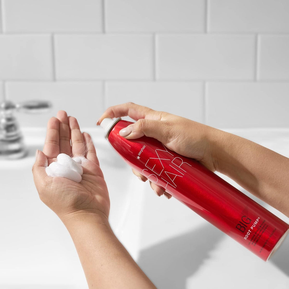 SexyHair Big Root Pump Volumizing Spray Mousse, 295 ml