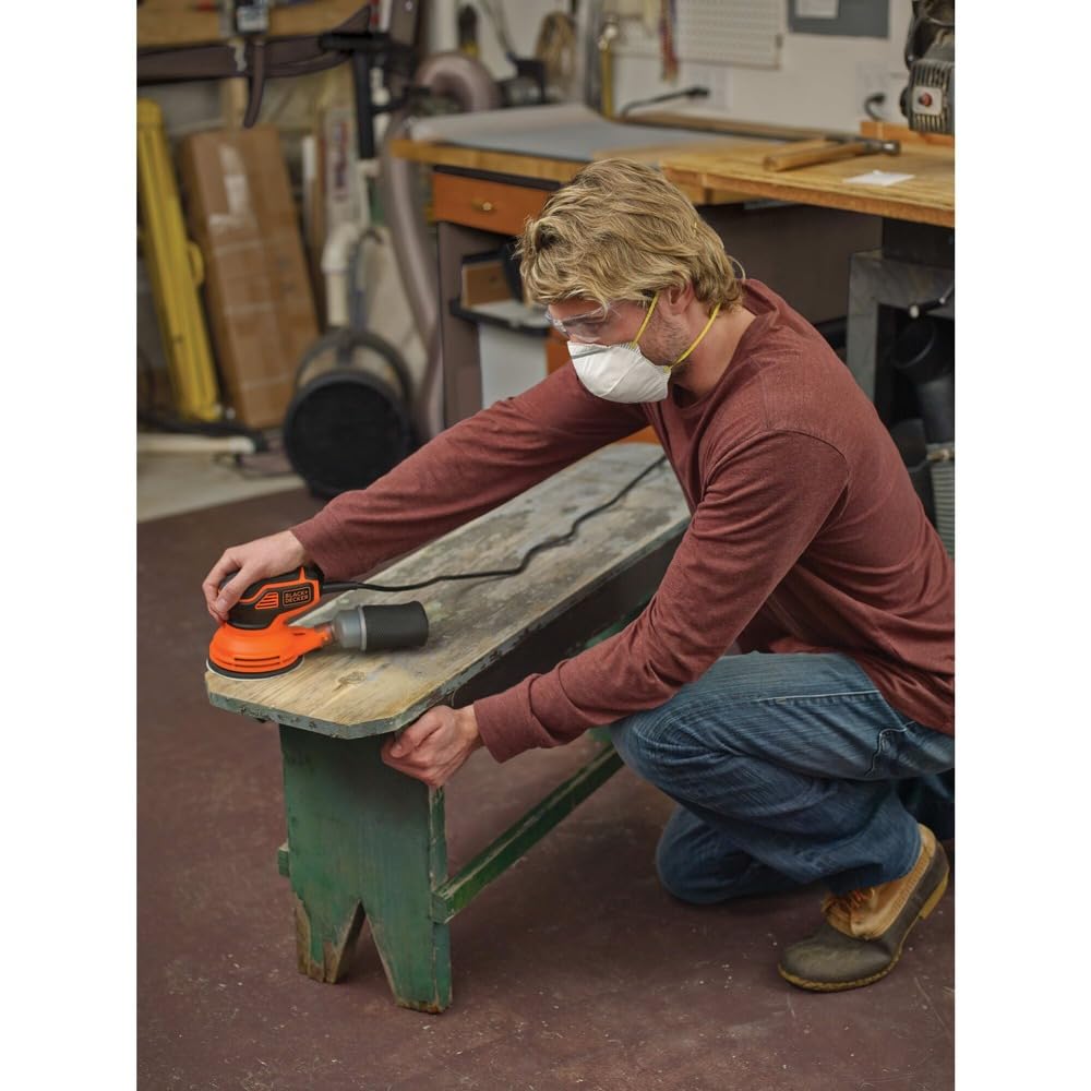 BLACK+DECKER 2.4 Amp 5 in. Random Orbit Sander, BDERO600