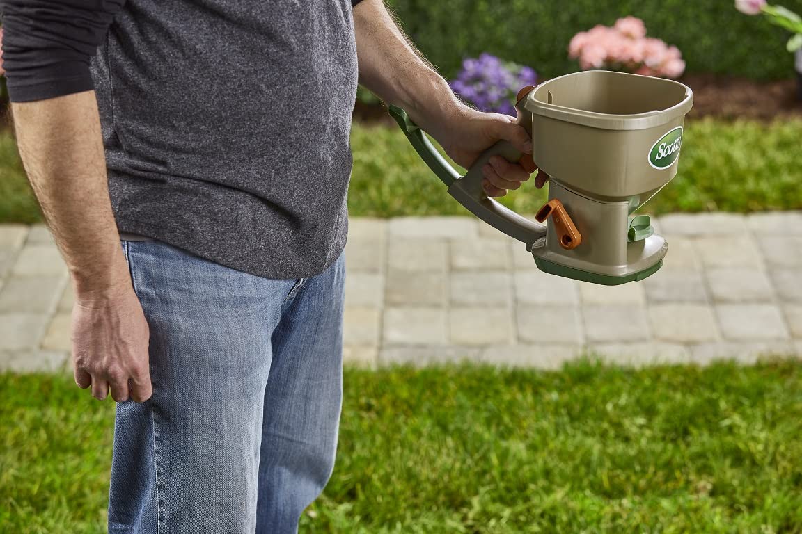 Scotts Whirl Hand Held Spreader