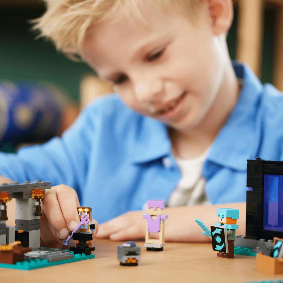 LEGO Minecraft The Armory Building Set (21252)