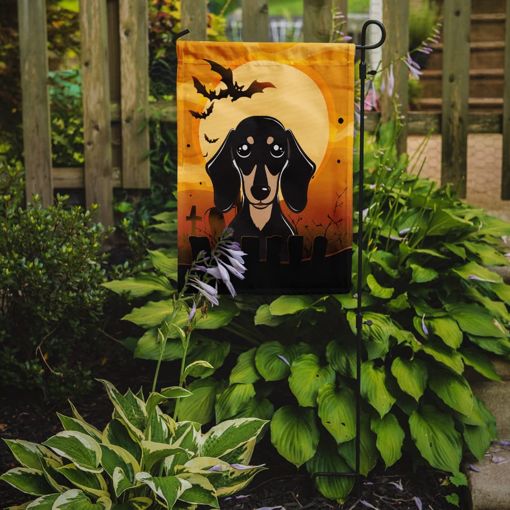 Caroline's Treasures BB1773GF Halloween Smooth Black and Tan Dachshund Garden