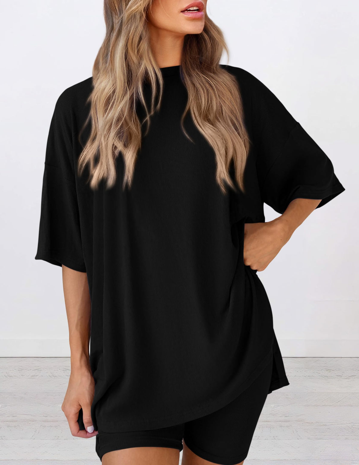 PRETTYGARDEN Two-Piece Tee and Biker Shorts Set, Black, Large