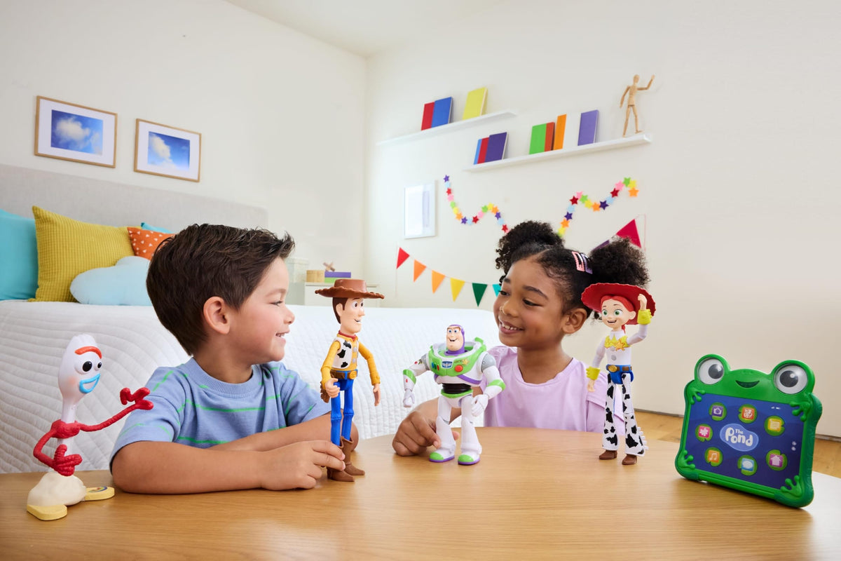 Mattel Disney Pixar Toy Story 5 Interactables Buzz Lightyear
