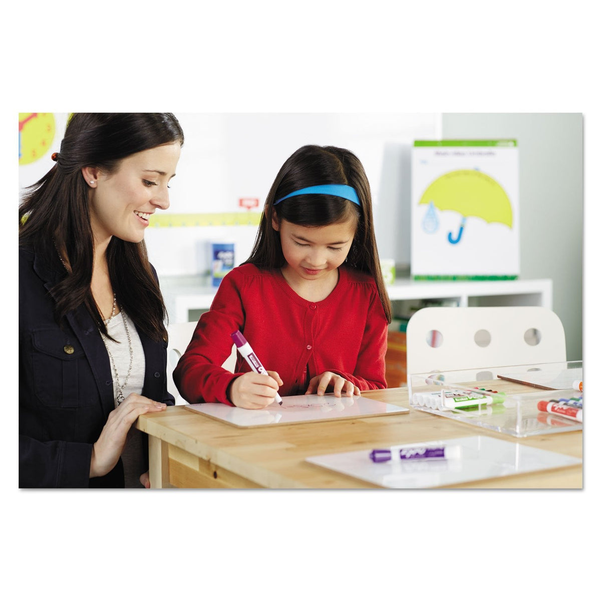 EXPO Low Odour Dry Erase Markers, Chisel Tip, Assorted, 36 Count