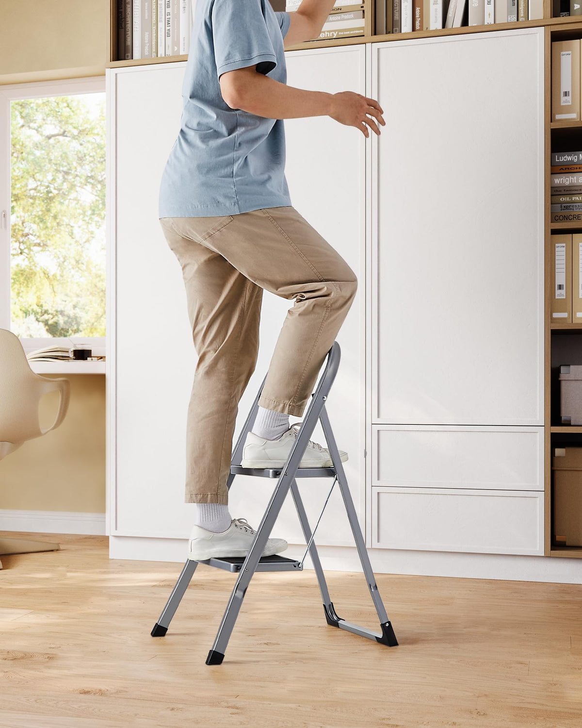 SONGMICS 2-Step Folding Step Ladder, Dove Gray, UGSL012G01