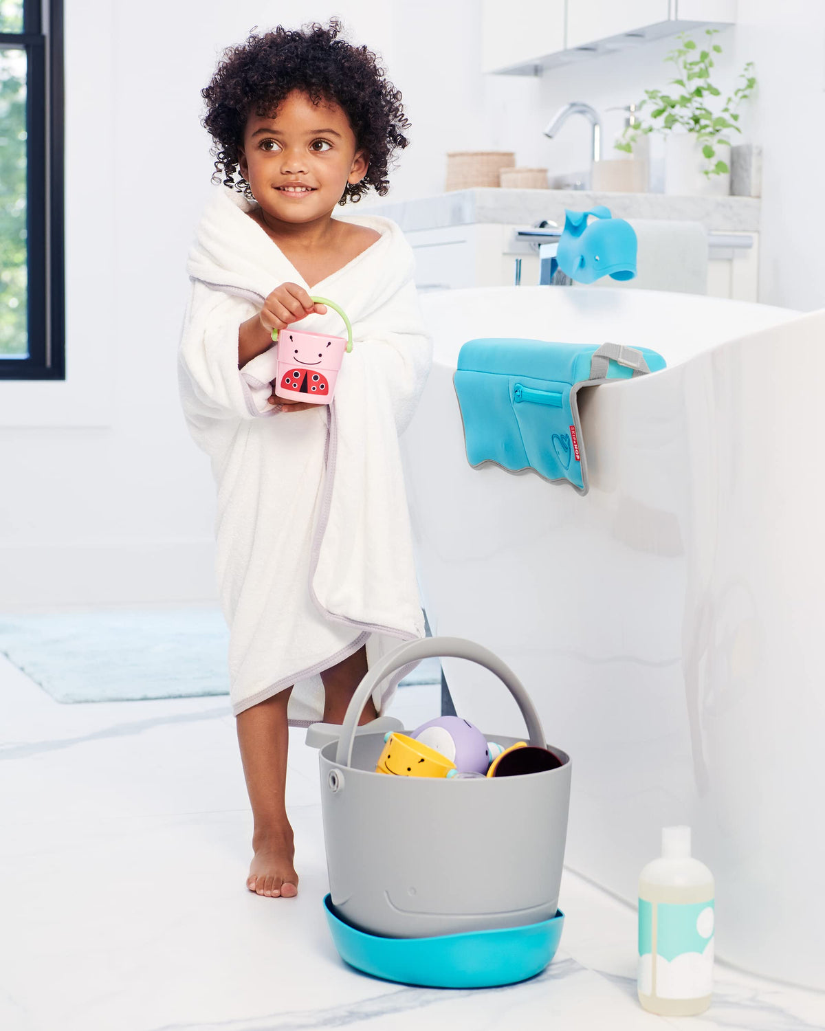 Skip Hop Moby Stowaway Bath Toy Storage Bucket, Grey