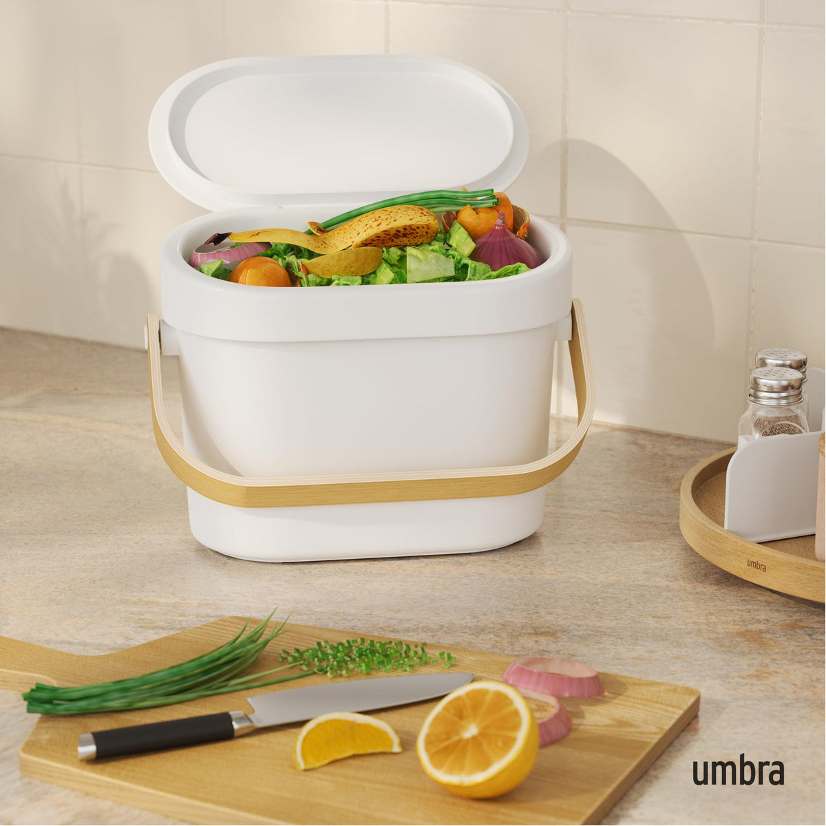 Umbra Bellwood Kitchen Compost Bin, White/Natural, 4 L