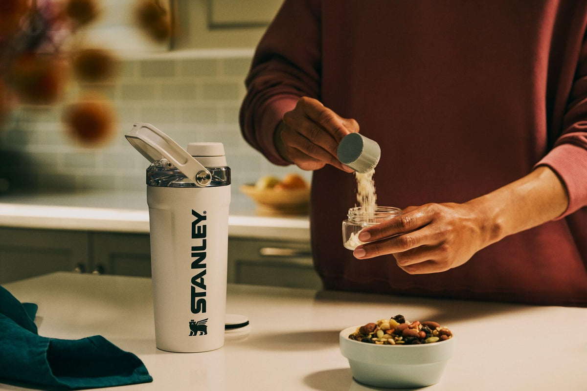 Stanley Vitalize Shaker Bottle, 20oz, Dried Pine