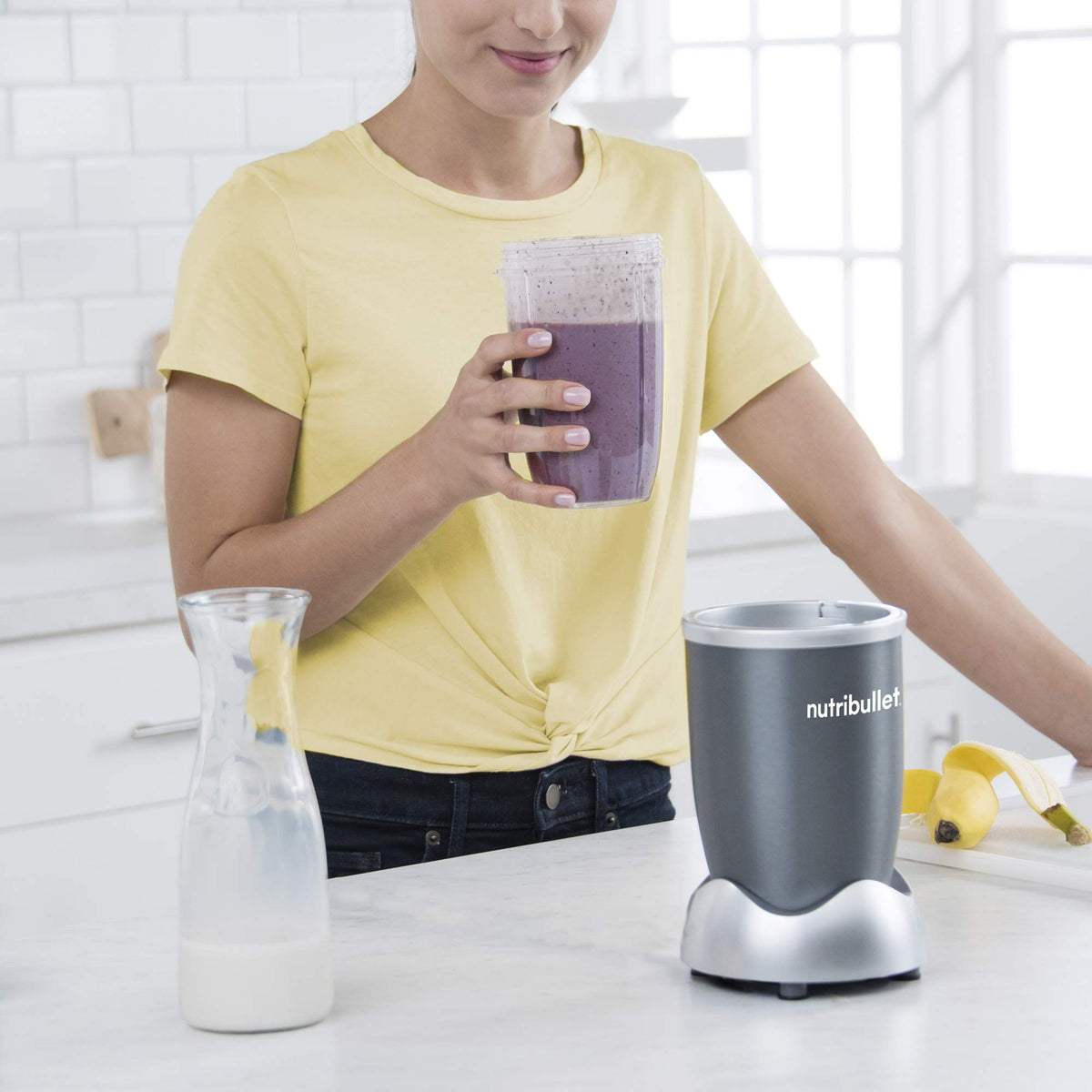 NutriBullet 600 Nutrition Extractor Blender System, Silver (8 Piece)