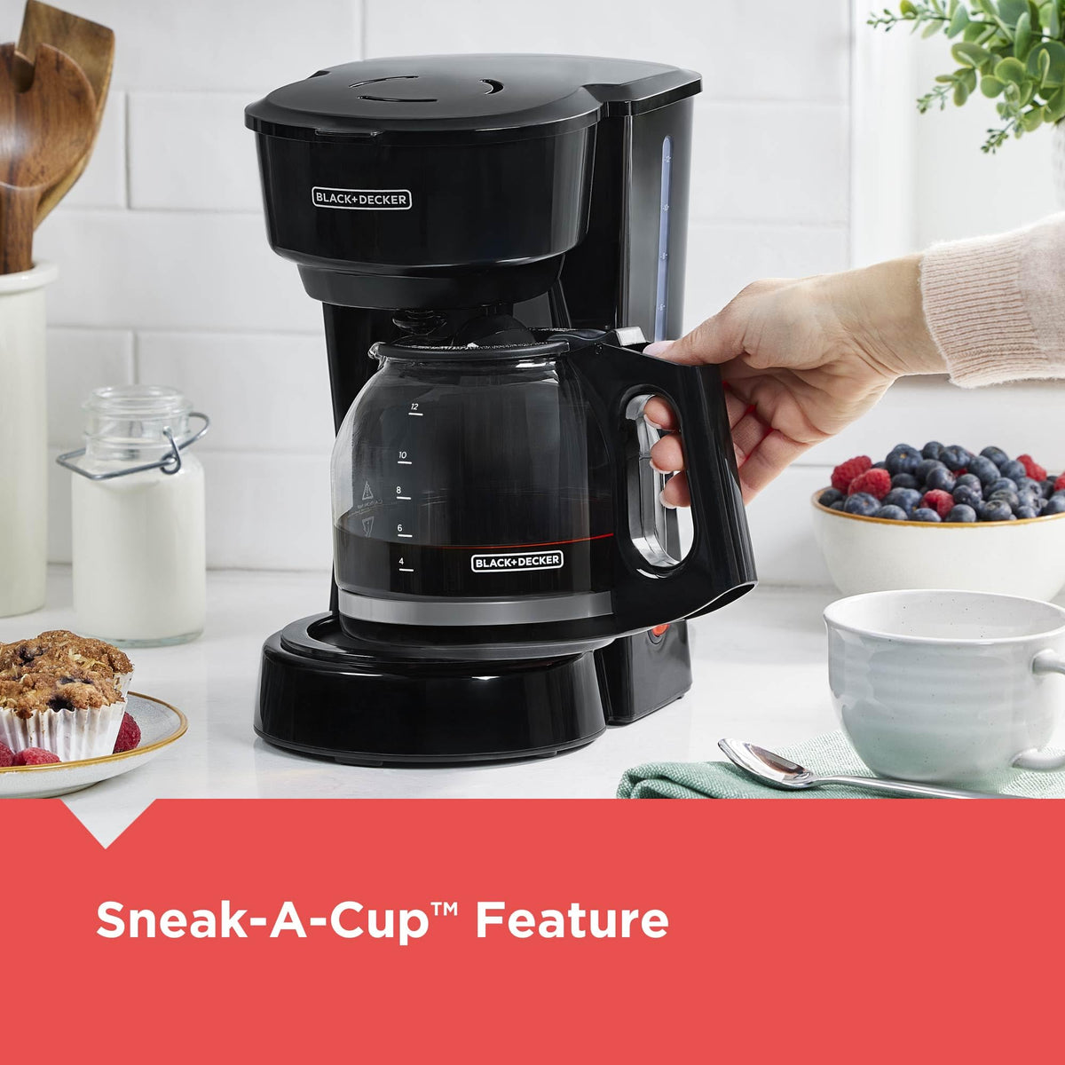 Black+Decker 12-Cup Coffee Maker with Easy On/Off Switch, Black