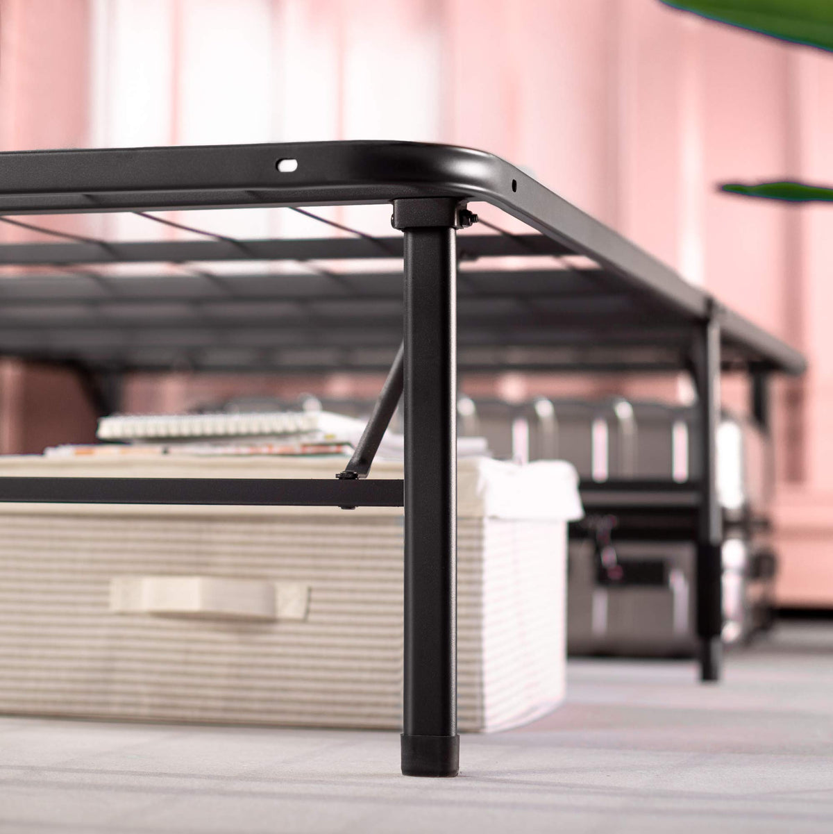 ZINUS SmartBase 14-Inch Metal Platform Bed Frame, Black, Full