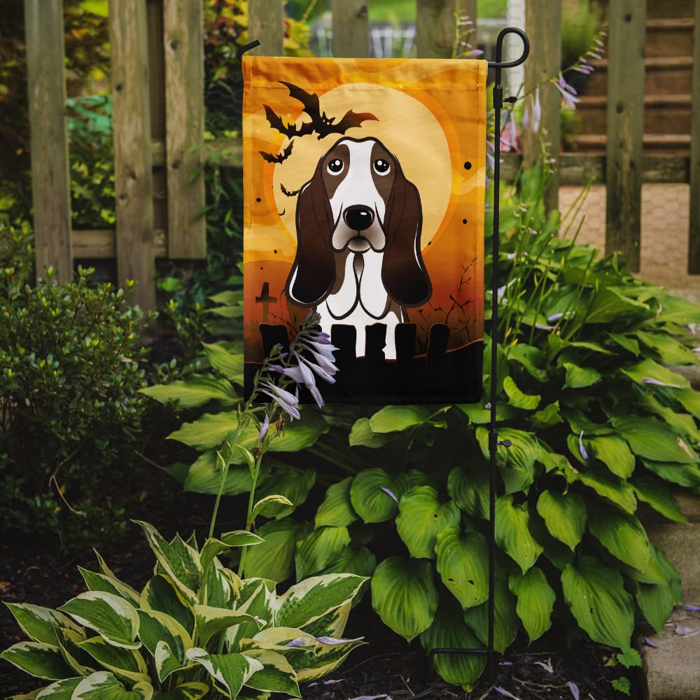 Caroline's Treasures BB1801GF Halloween Basset Hound Garden Size Flag, Small
