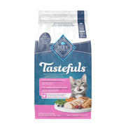 Blue Buffalo Tastefuls Sensitive Stomach Cat Food, Chicken, 3.1kg