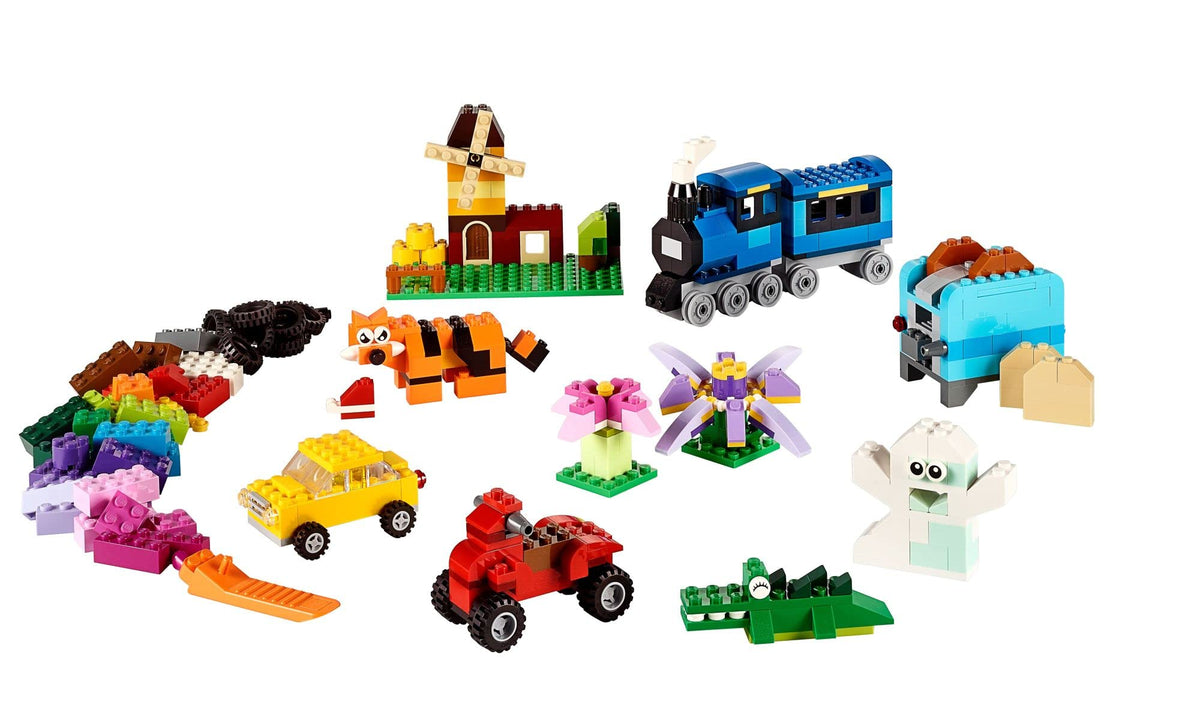 LEGO Classic Medium Creative Brick Box Set, 10696