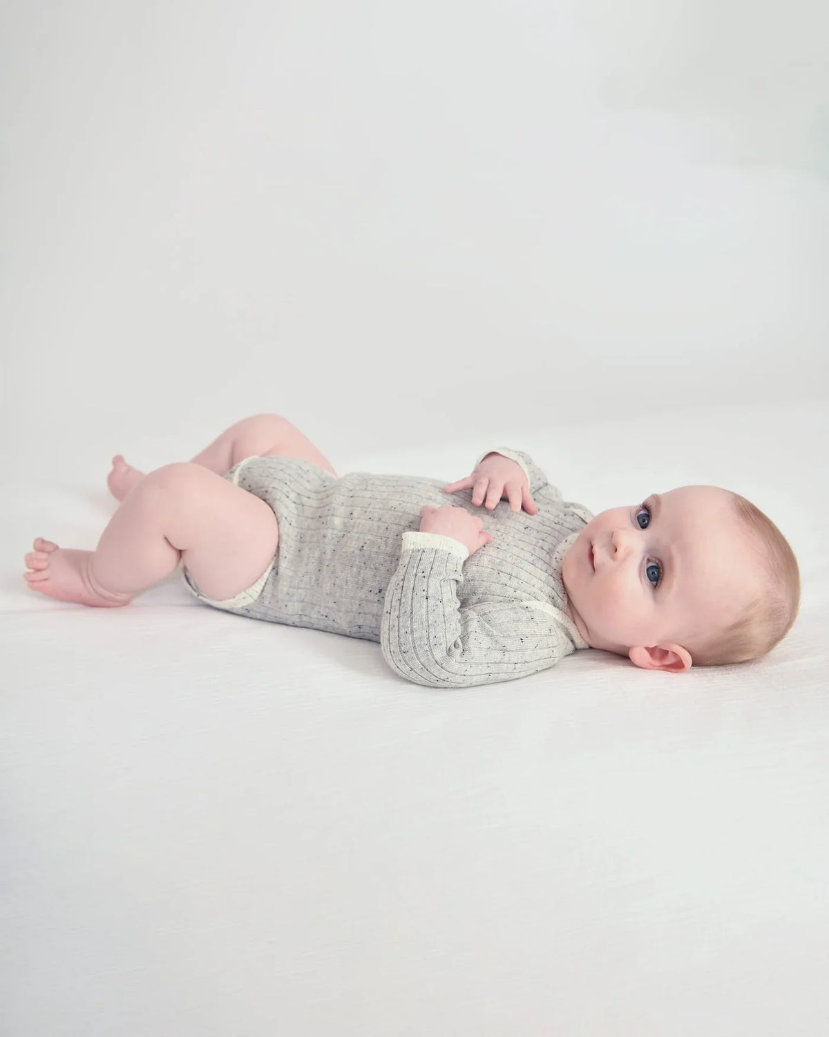 7AM Hug Me Long Sleeve Bodysuit, Light Heather Grey