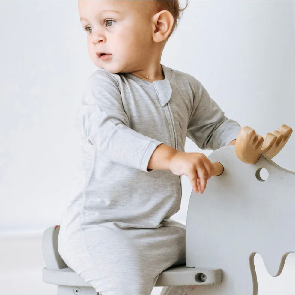 Nest Designs Bamboo Cotton 2-Piece Romper Gift Set, Grey Dawn
