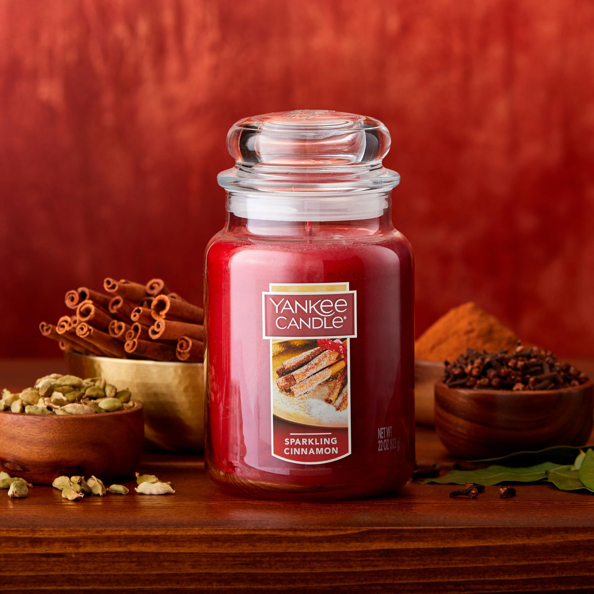 Yankee Candle Original Large Jar Candle, Sparkling Cinnamon, 22 oz