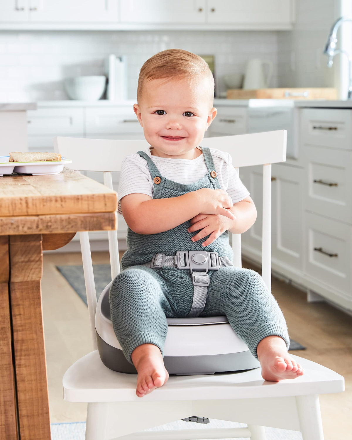 Skip Hop Booster Seat for Dining Table, Grey/White