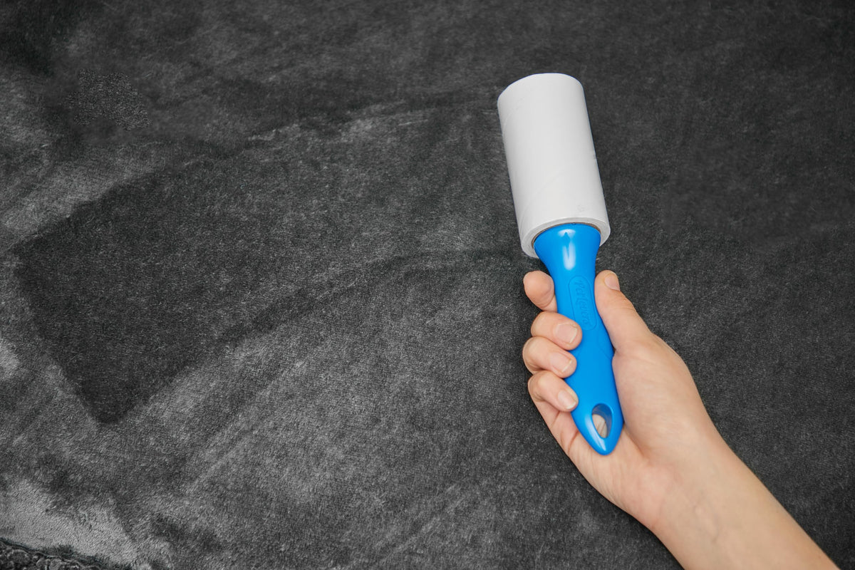 PetLovers Extra Sticky Lint Roller Set, 3 Rollers, 7 Refills