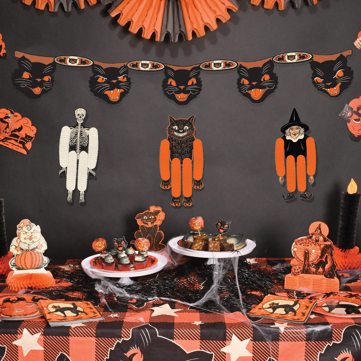 Beistle 2-Piece Vintage Black Cat Banners