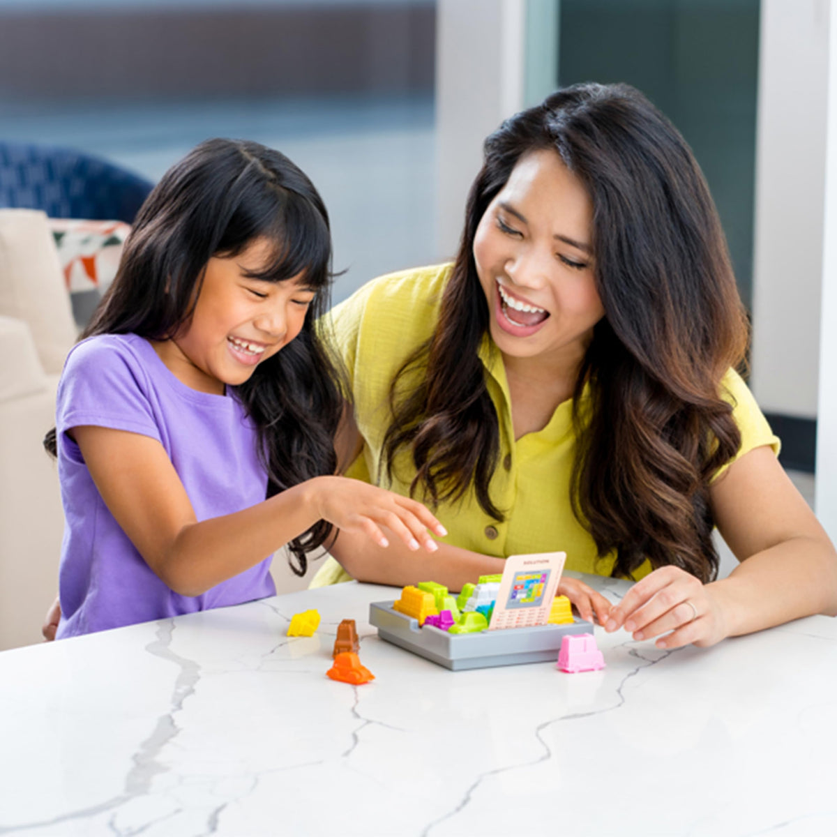 ThinkFun Rush Hour Junior Traffic Jam Logic Game