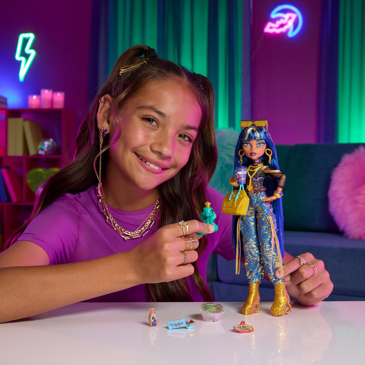 Monster High Cleo De Nile Doll with Pet Cobra