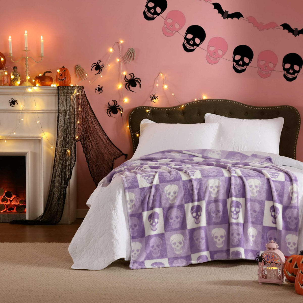 Betsey Johnson Blanket, Cracked Checkered Skull Purple, 50x70 Inch