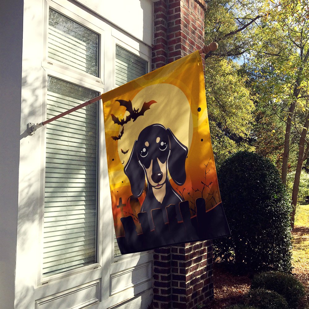 Caroline's Treasures BB1773CHF Halloween Smooth Black and Tan Dachshund Flag