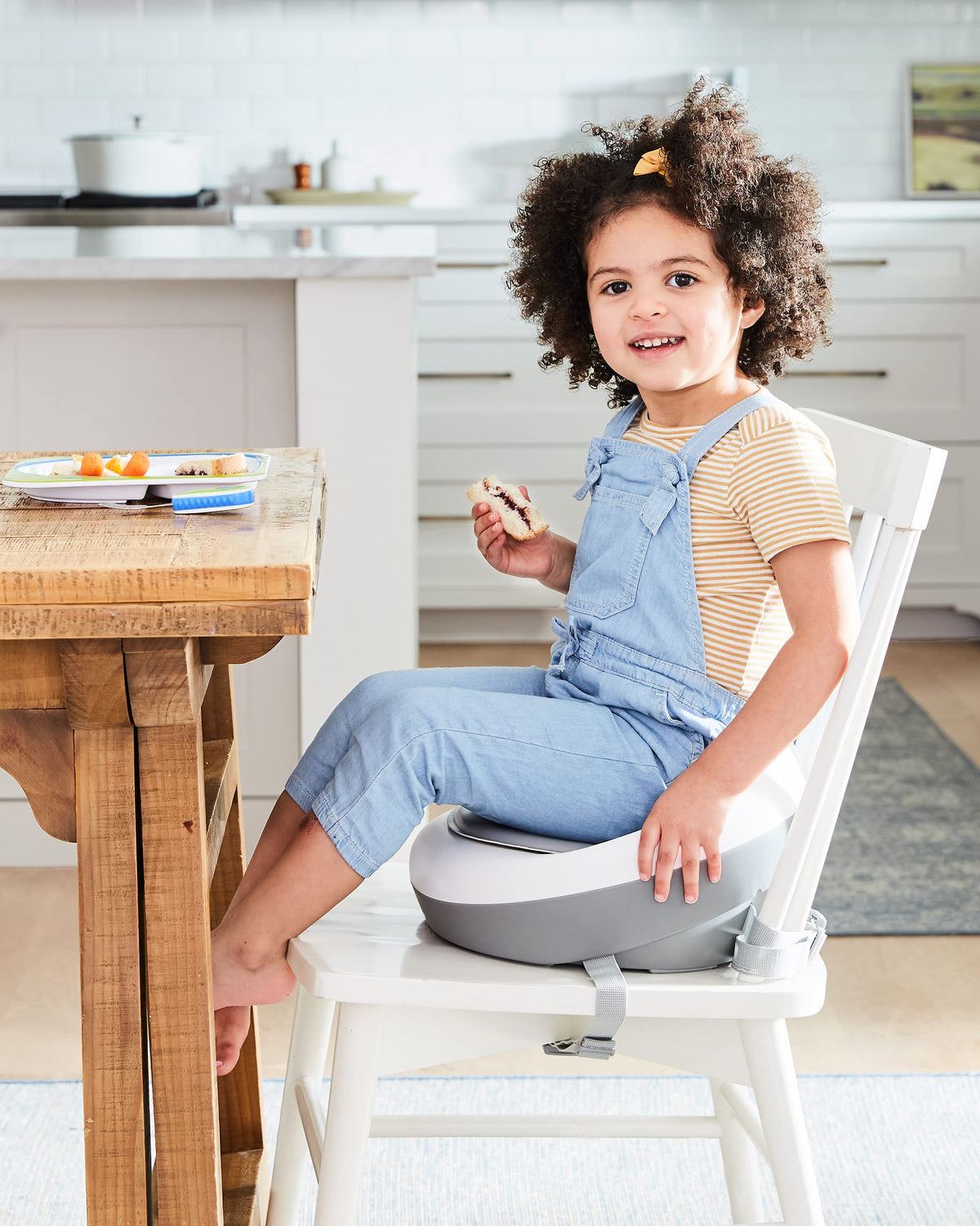 Skip Hop Booster Seat for Dining Table, Grey/White