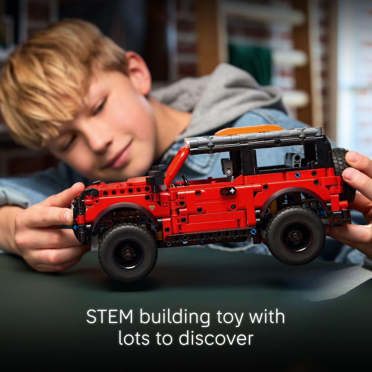 LEGO Technic Ford Bronco 42213, Ages 10+