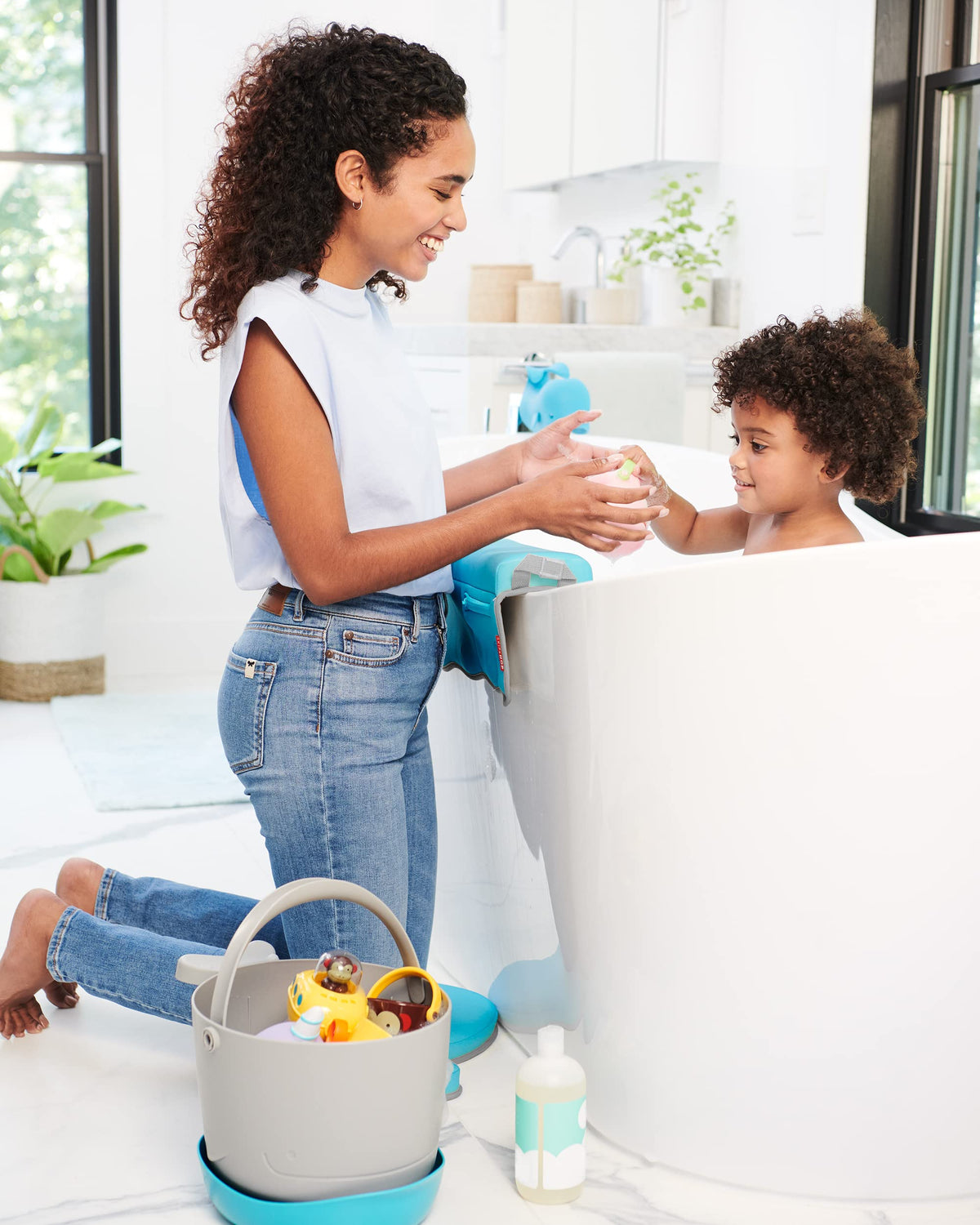 Skip Hop Moby Stowaway Bath Toy Storage Bucket, Grey
