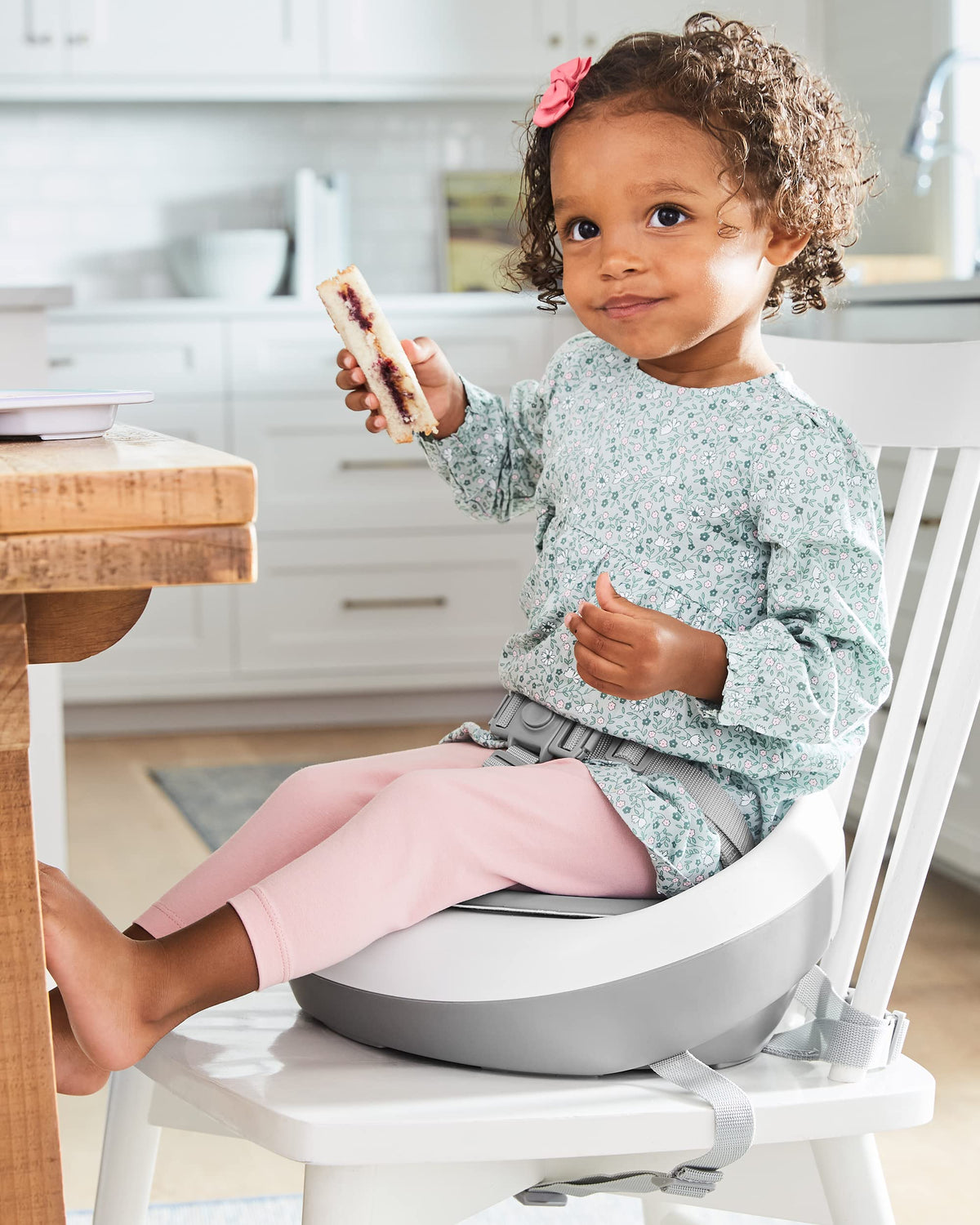 Skip Hop Booster Seat for Dining Table, Grey/White