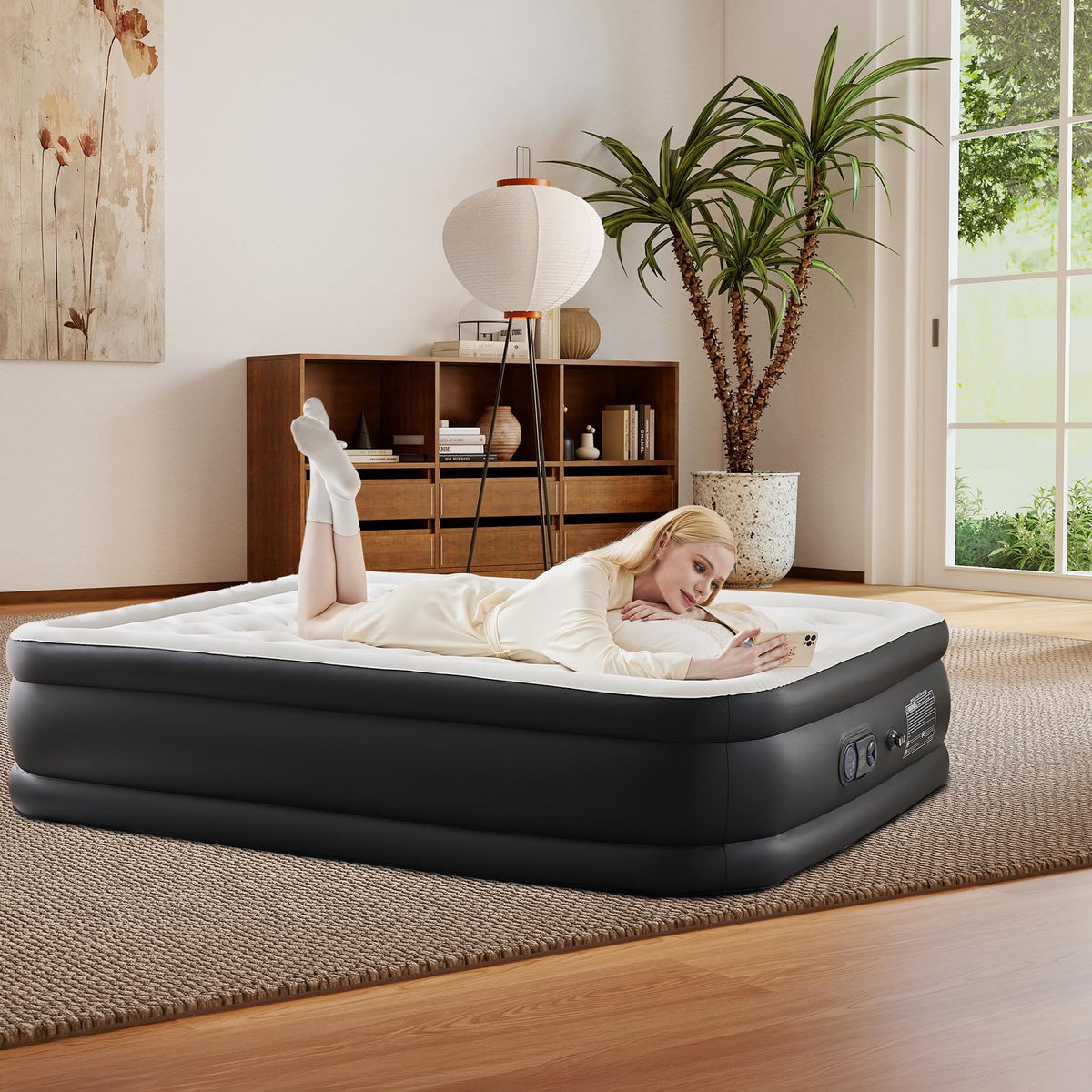 Sweetcrispy Twin Air Mattress, 18" Inflatable with Built-in Pump