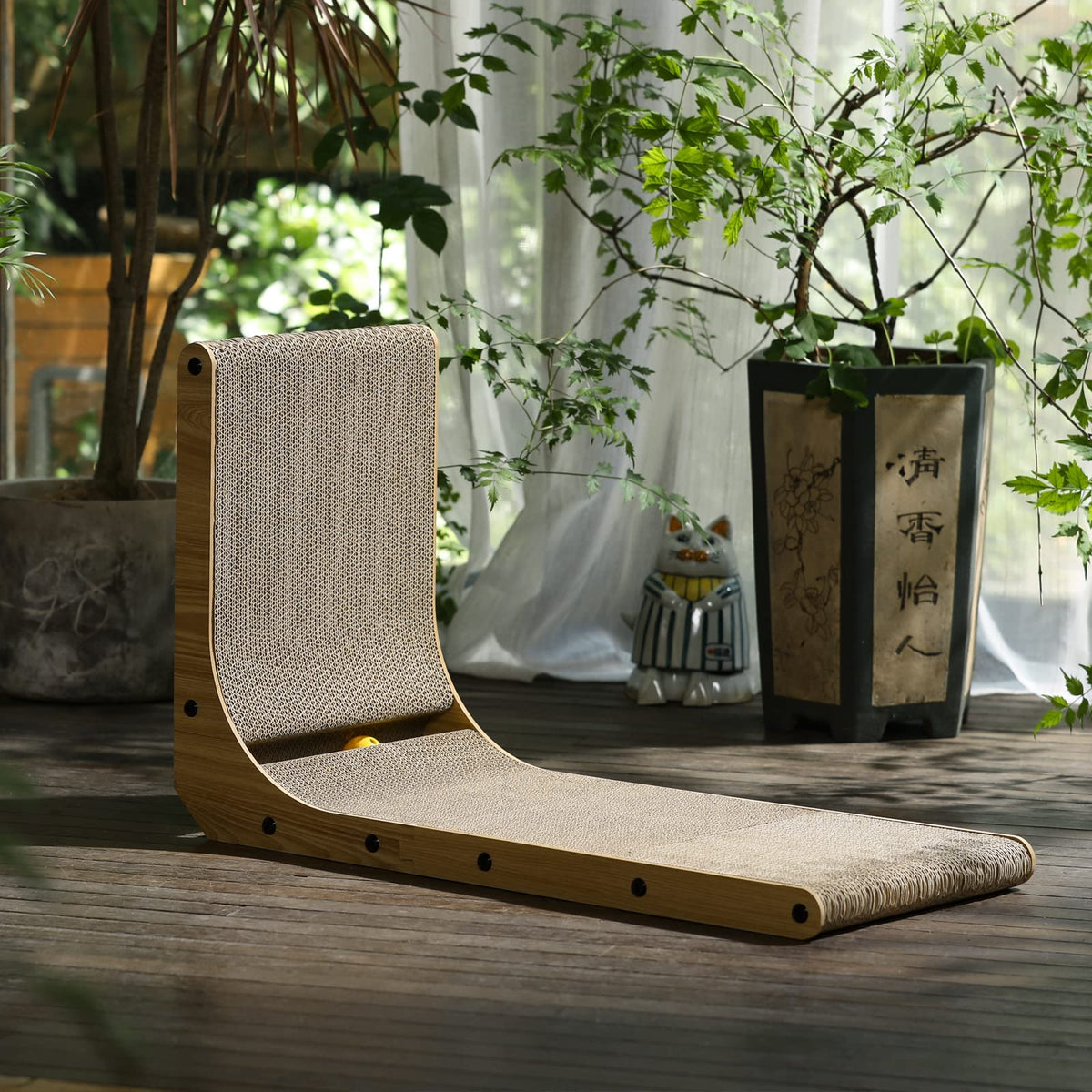 FUKUMARU L-Shape Wall-Mounted Cat Scratcher, 68 cm, Brown