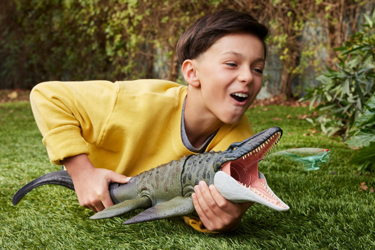 Mattel Jurassic World Rebirth Bite N Blast Mosasaurus & Mini Dino