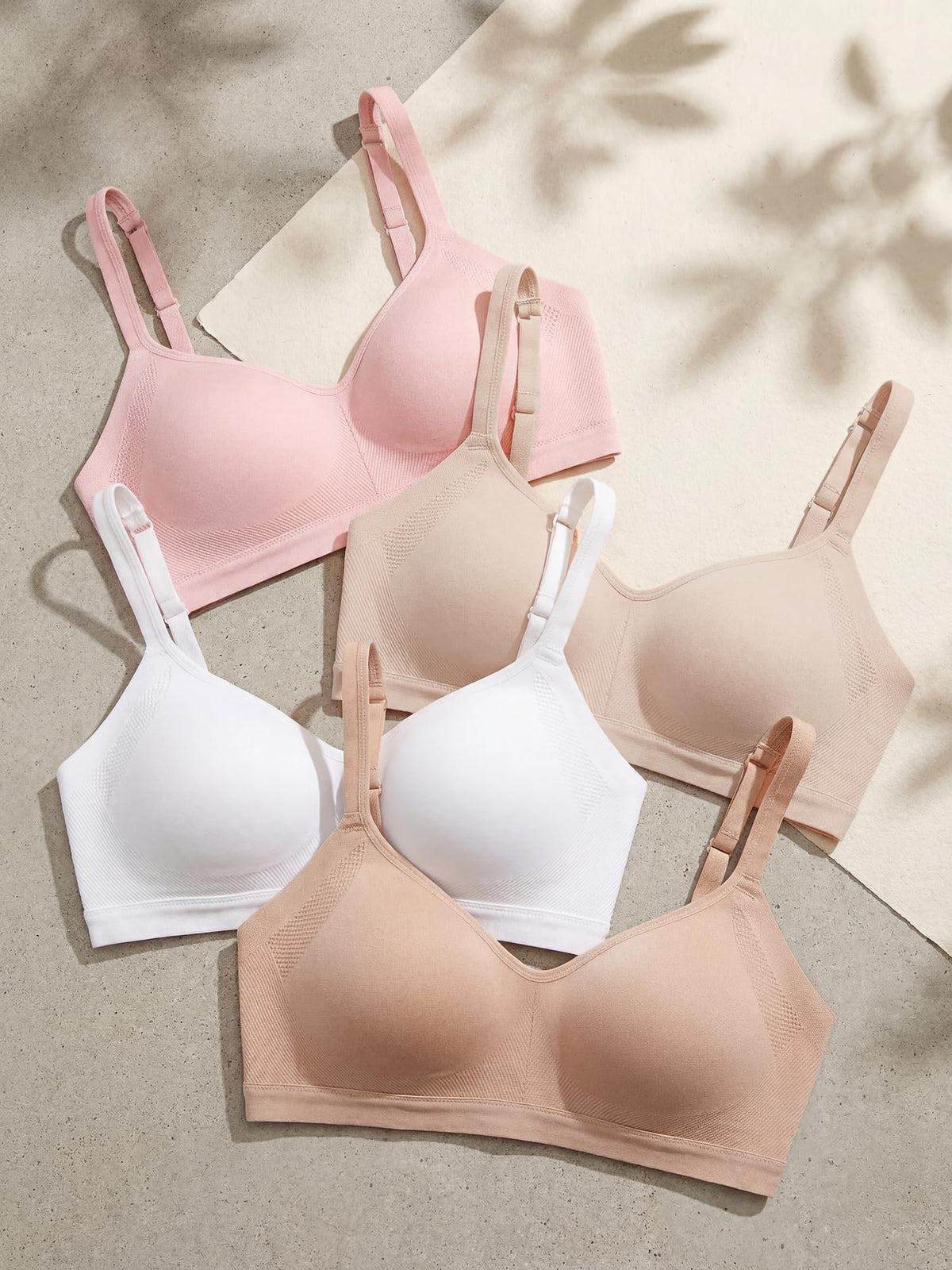 Warners Women's Blissful Benefits Wireless Comfort Bra, White, Large
