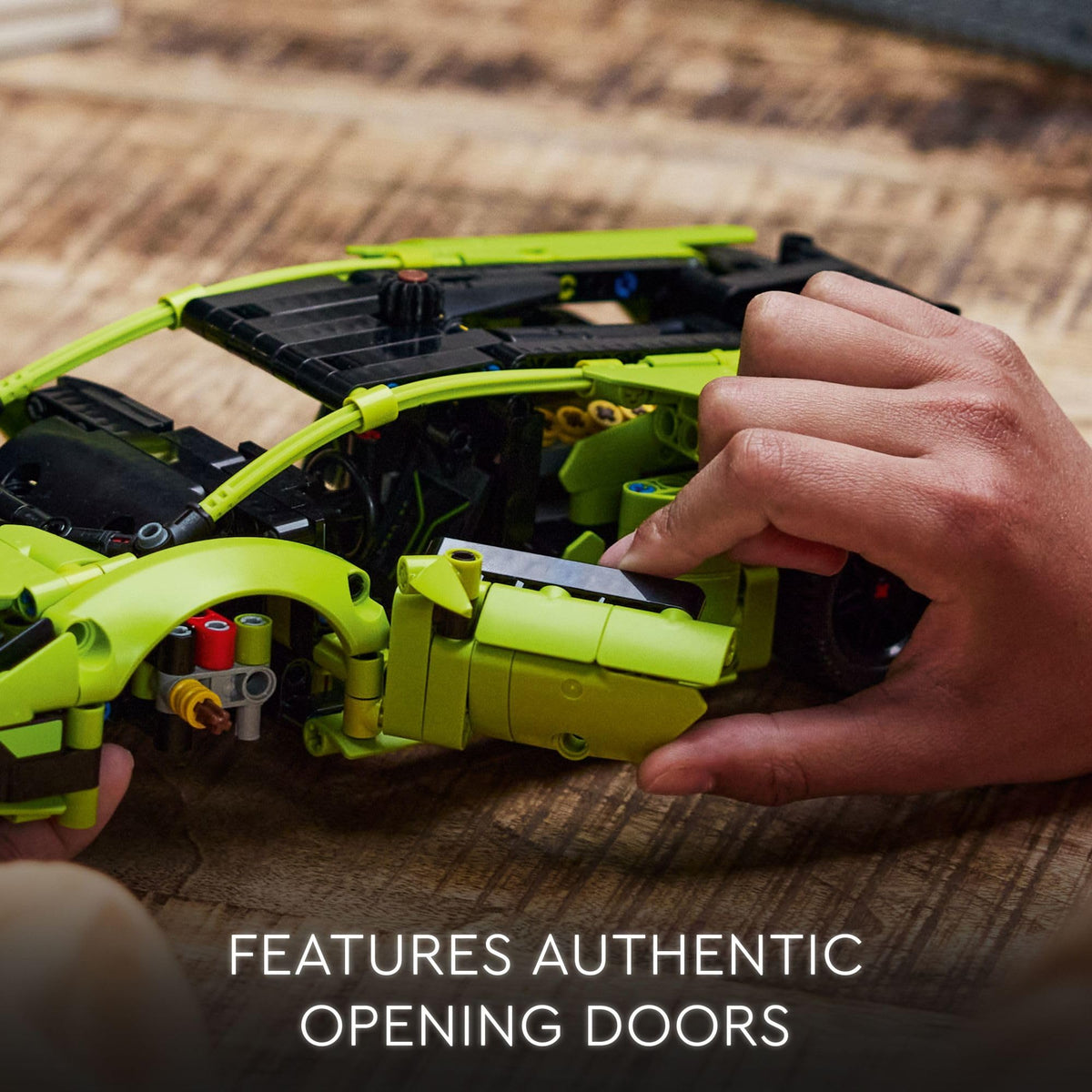 LEGO Technic Lamborghini Huracán Tecnica Building Kit, 42161