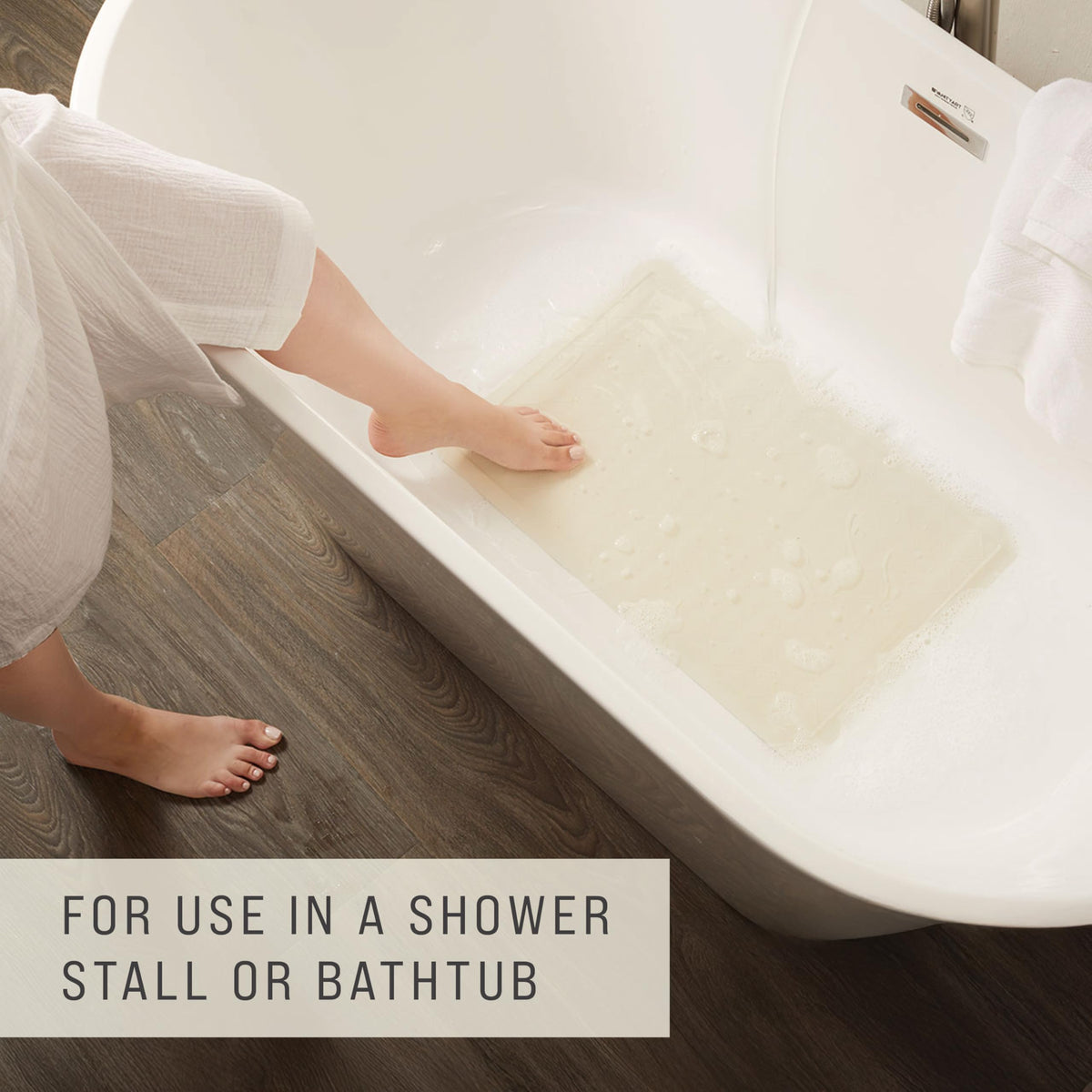 Rubbermaid Commercial Bath Tub & Shower Mat, Large, 28 x 16 in., White