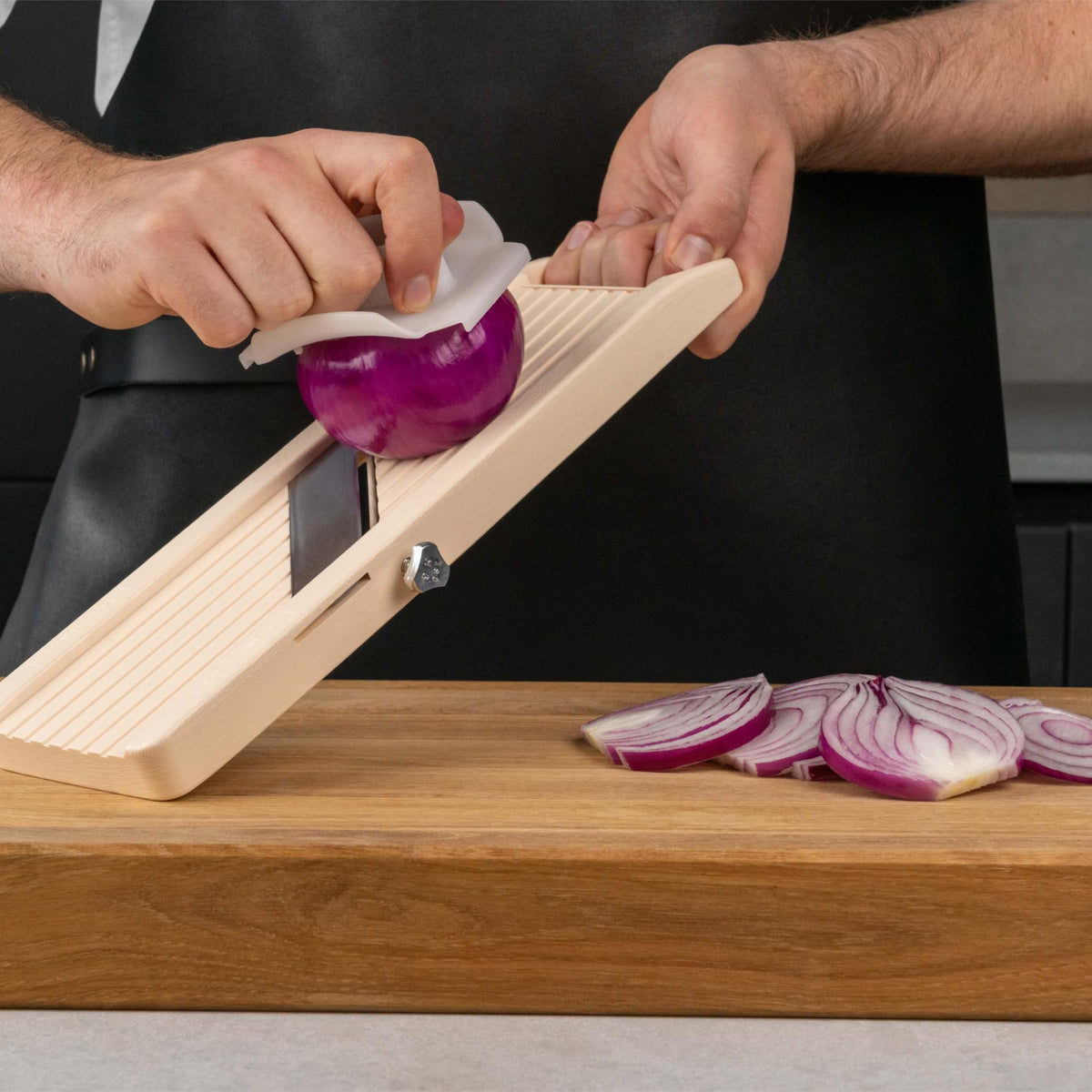Benriner Japanese Mandolin Vegetable Cutter, 3.5 Wide, 7015S