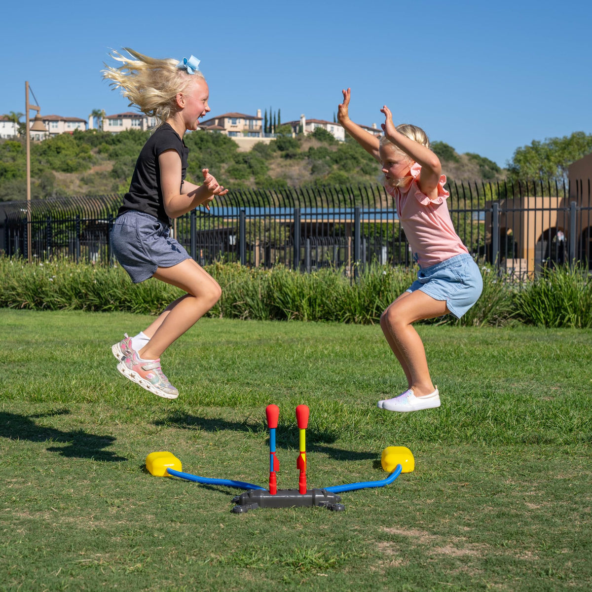 The Original Stomp Rocket Dueling Rockets Launcher, 4 Rockets