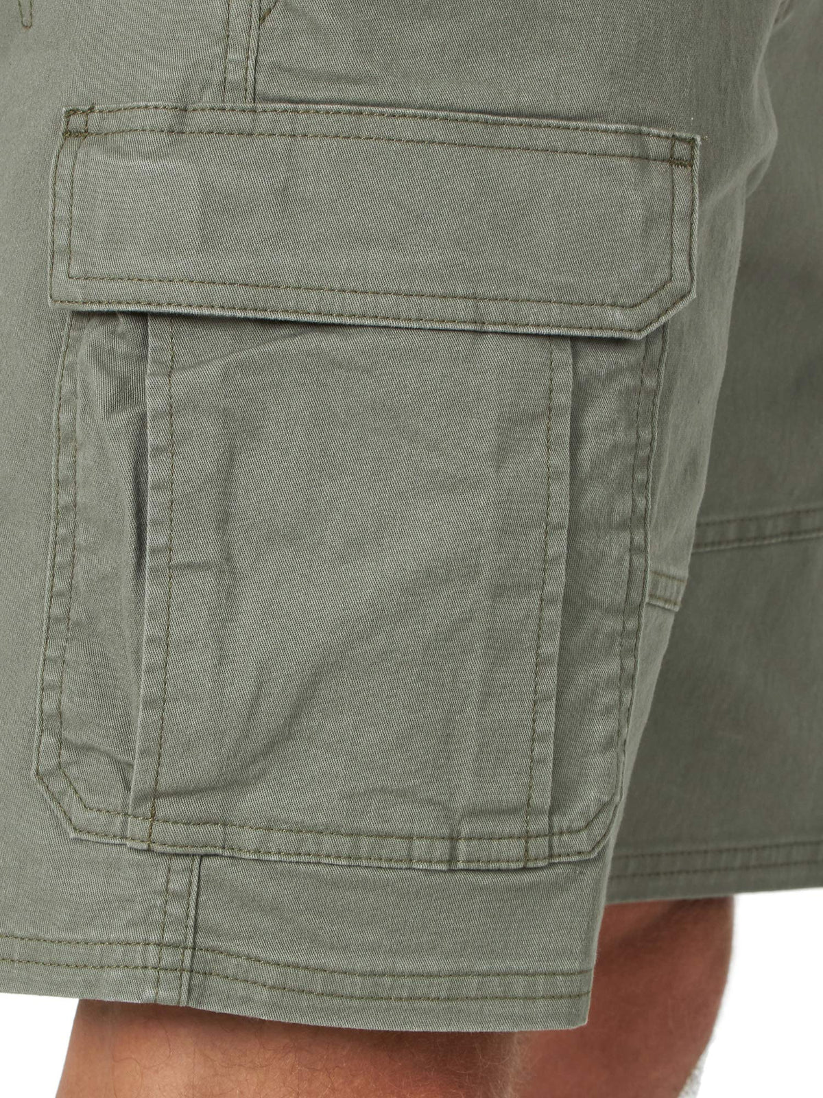 Wrangler Authentics Men's Classic Cargo Stretch Short, Dusty Olive, 34