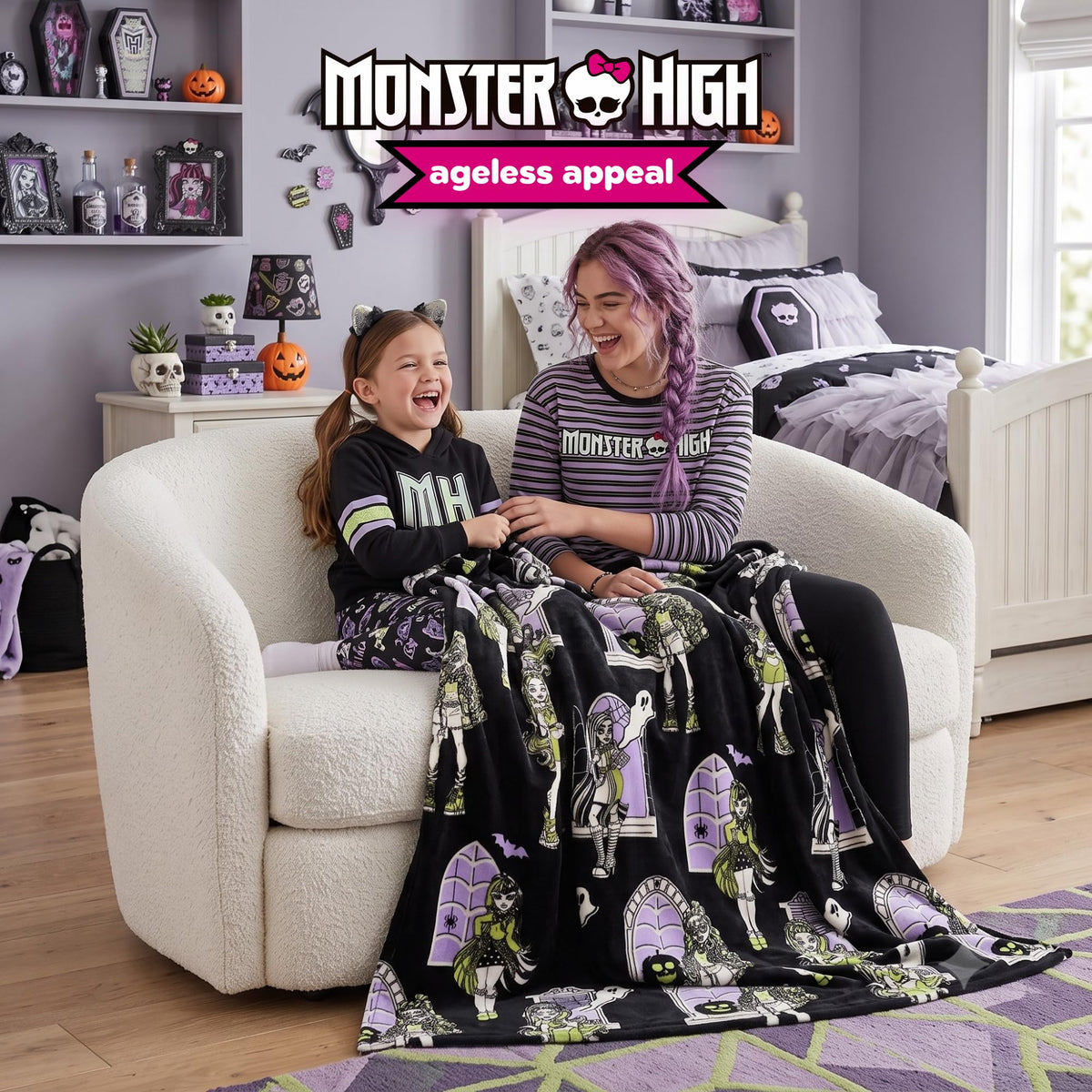 Franco Monster High Halloween Plush Throw Blanket, 50 x 70 Inch