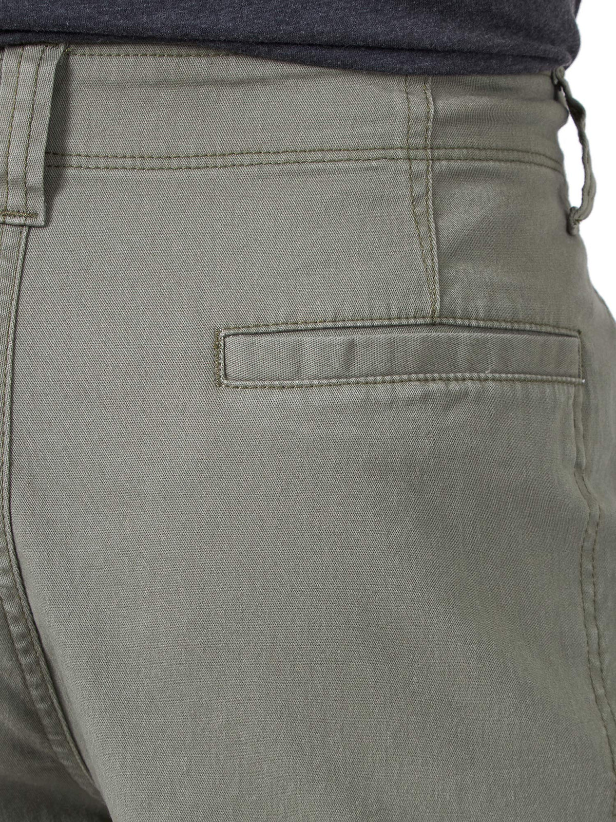 Wrangler Authentics Men's Classic Cargo Stretch Short, Dusty Olive, 34