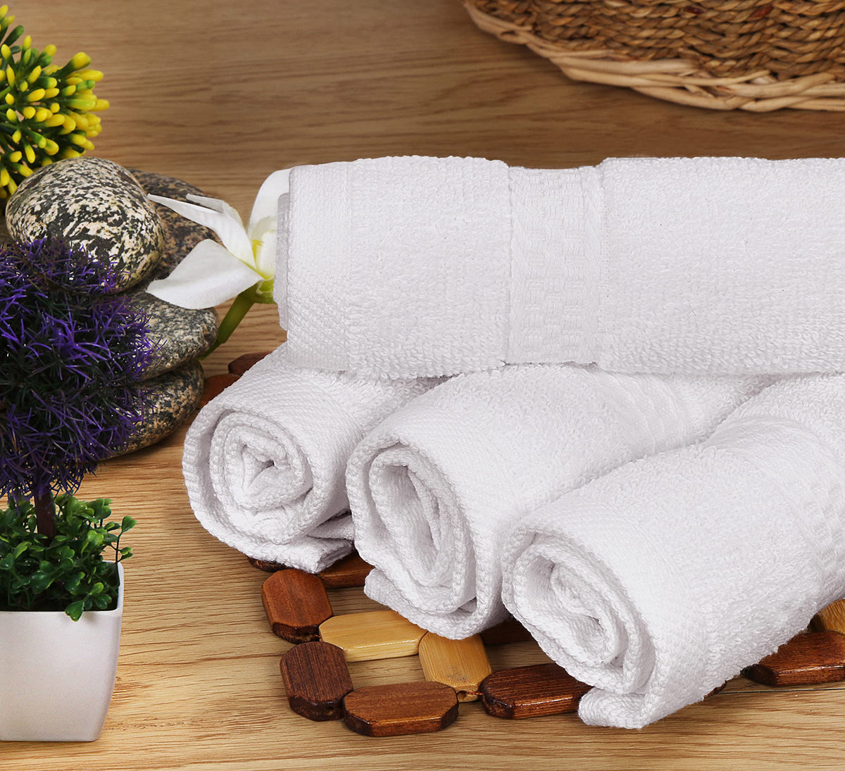 Utopia Towels 8-Piece Cotton Towel Set, White